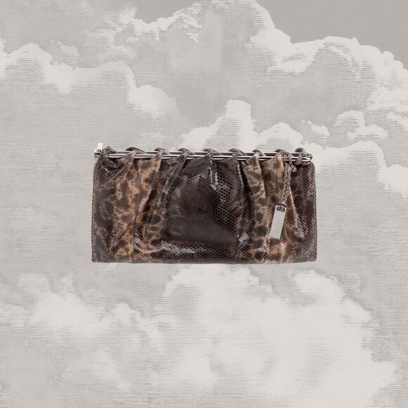 Gucci Handbags - GUCCI Tom Ford karung leather clutch 1999 vintage minimalist y2k bag exotic skin